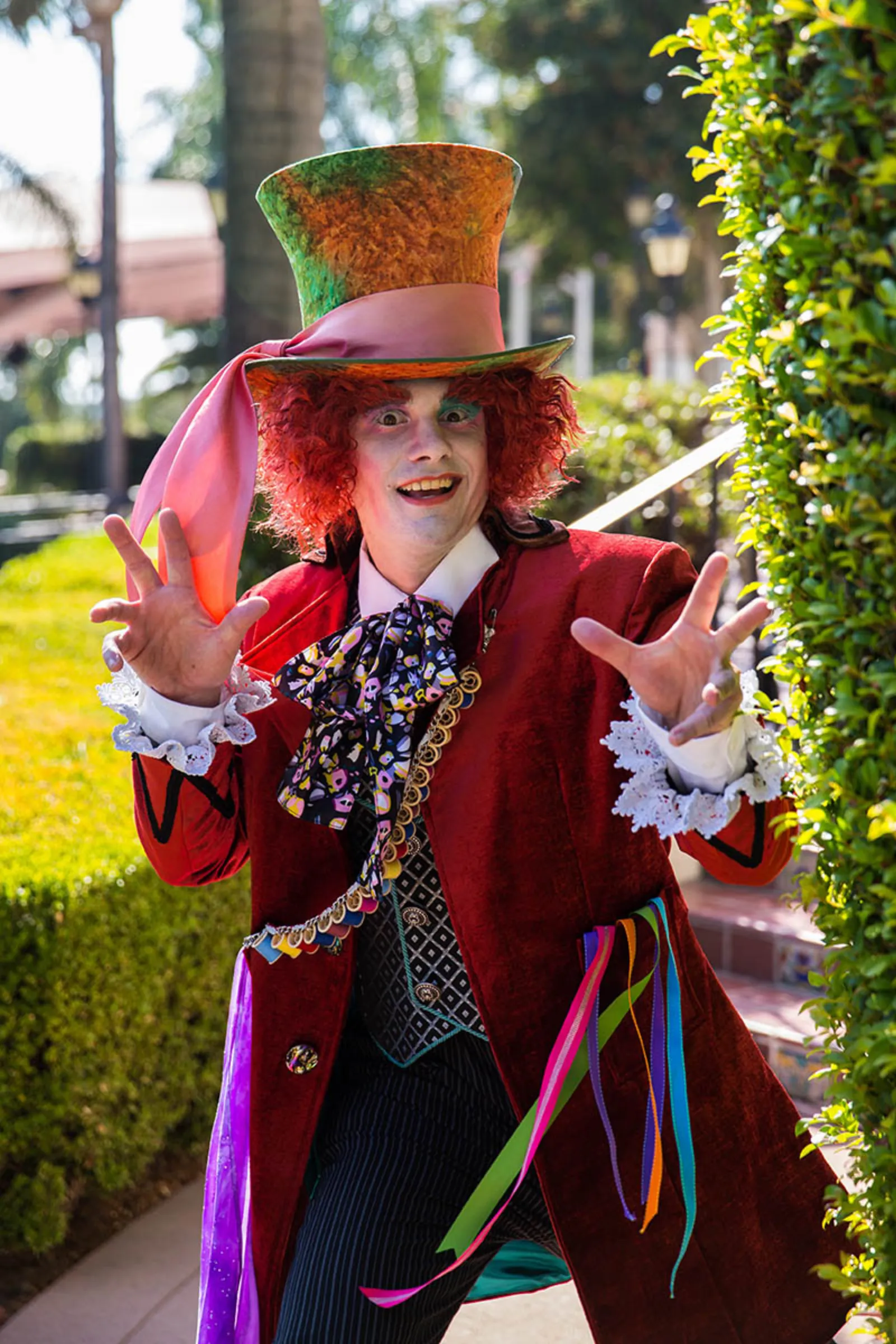 Mad Scientist – Looking Glass party character in Houston
